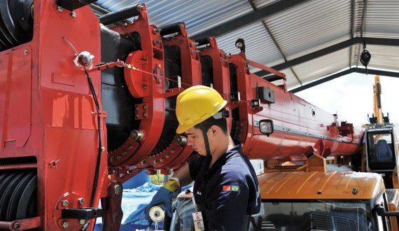 AUTORIZADA-EM-GUINDASTE